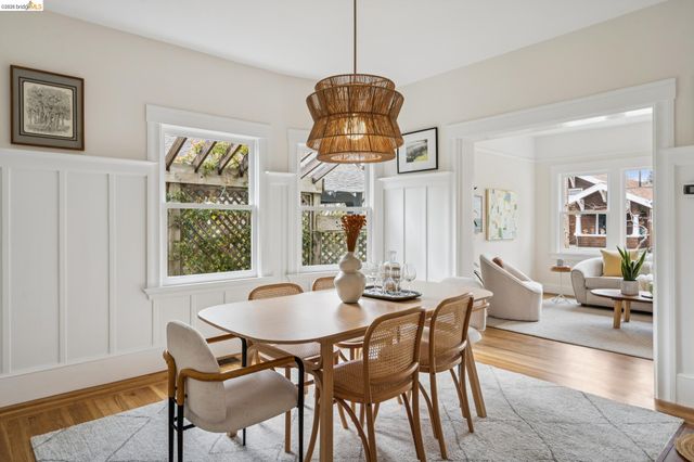 5360 LOCKSLEY Ave, Oakland, CA 94618