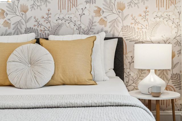 5360 LOCKSLEY Ave, Oakland, CA 94618