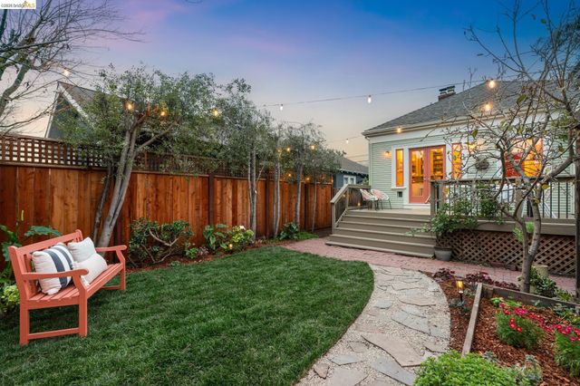 5360 LOCKSLEY Ave, Oakland, CA 94618