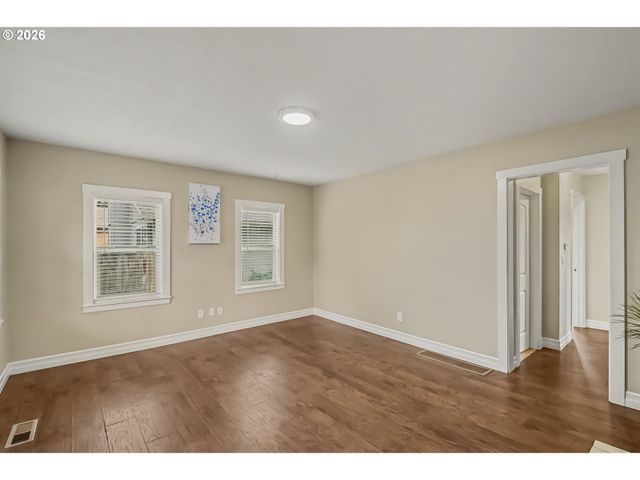 3801 Ne 82ND Ave, Portland, OR 97220