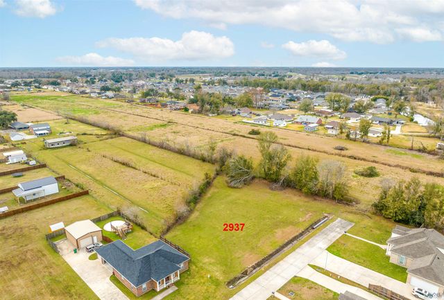 2937 Kiwi Ave, Gray, LA 70359