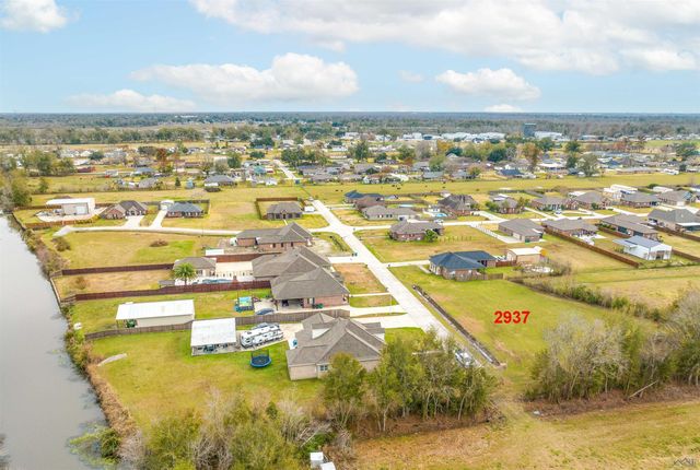 2937 Kiwi Ave, Gray, LA 70359