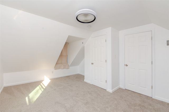 2014 W Bataan Drive, Kettering, OH 45420