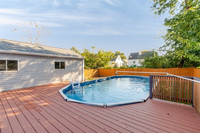 2014 W Bataan Drive, Kettering, OH 45420