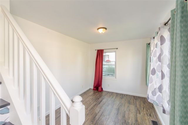 2014 W Bataan Drive, Kettering, OH 45420