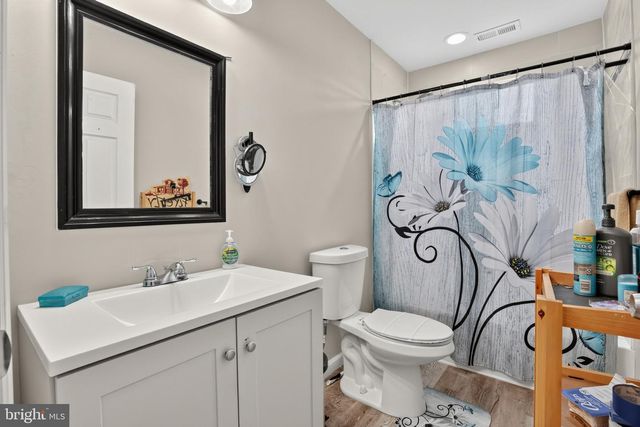 306 PARK, Woodbury, NJ 08096
