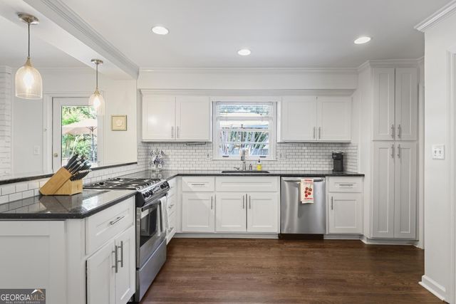 550 Windsor Parkway, Atlanta, GA 30328