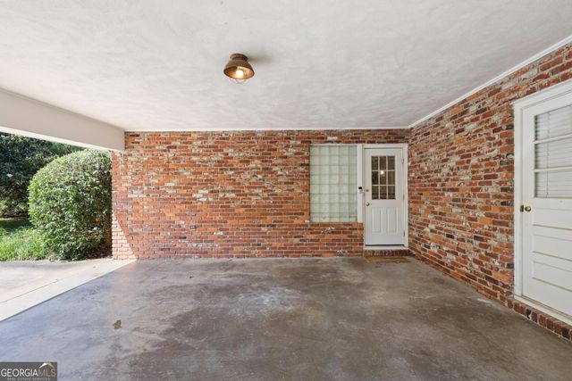 550 Windsor Parkway, Atlanta, GA 30328