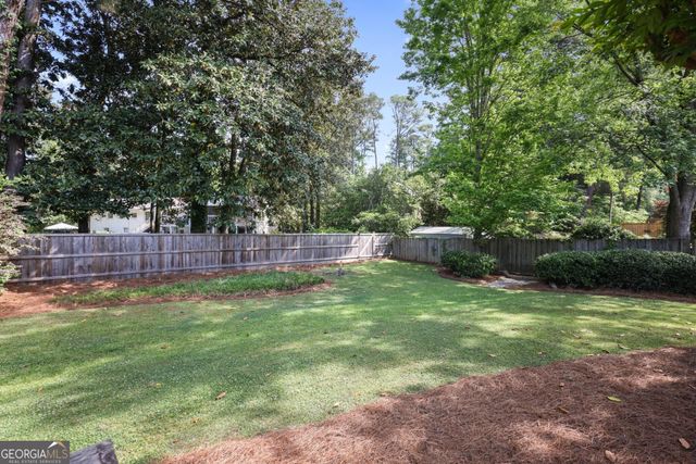 550 Windsor Parkway, Atlanta, GA 30328