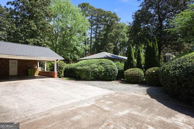 550 Windsor Parkway, Atlanta, GA 30328
