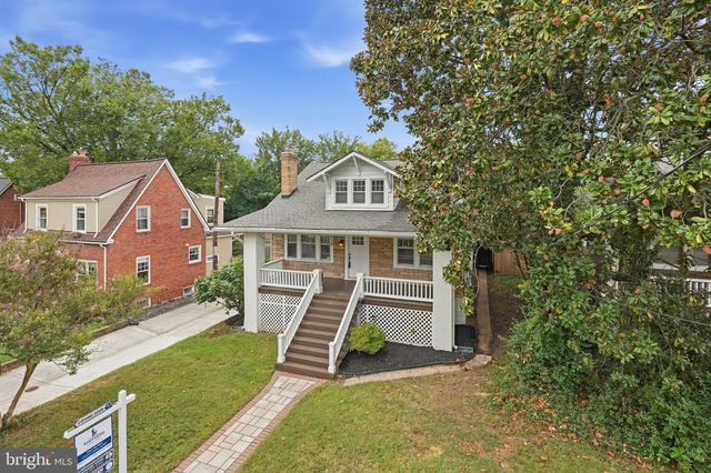 6610 5TH NW, Washington, DC 20012