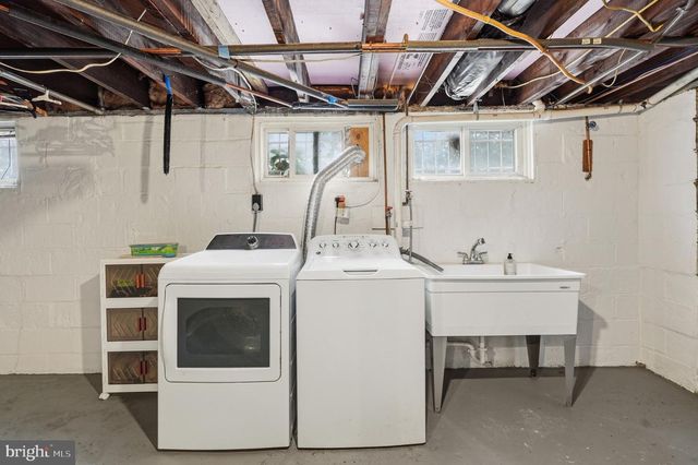6610 5TH NW, Washington, DC 20012