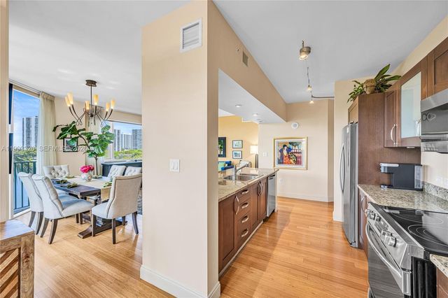 20000 E Country Club Dr 508, Aventura, FL 33180