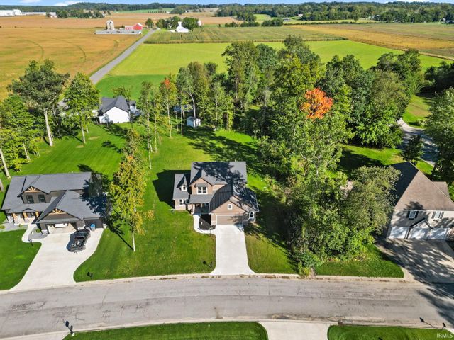 54842 Black Oak Court, Bristol, IN 46507