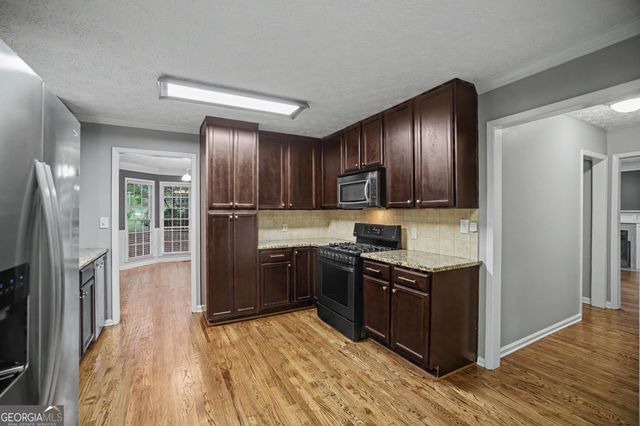 1033 Atherton Lane, Woodstock, GA 30189