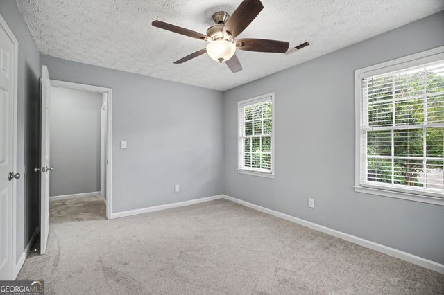 1033 Atherton Lane, Woodstock, GA 30189