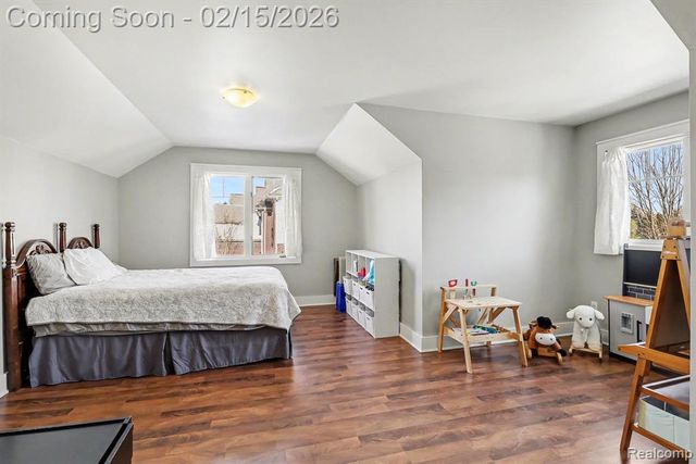 451 Oak Arbor Circle, Rochester, MI 48306