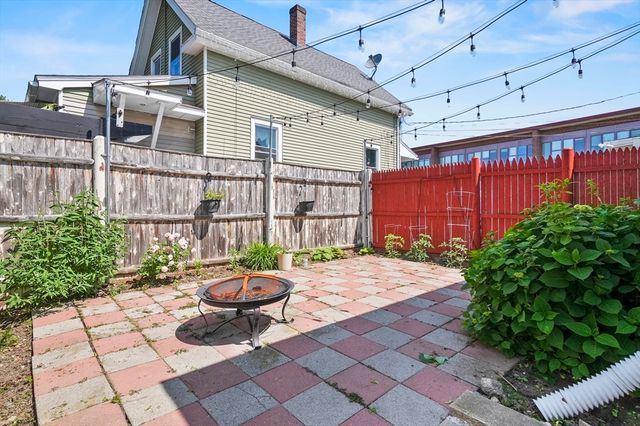 16 Fayette Court, Lynn, MA 01902
