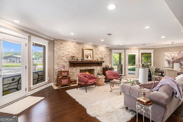 2484 Emerald Drive, Jonesboro, GA 30236