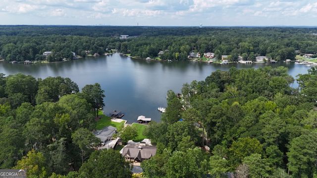 2484 Emerald Drive, Jonesboro, GA 30236