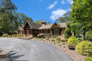 2484 Emerald Drive, Jonesboro, GA 30236