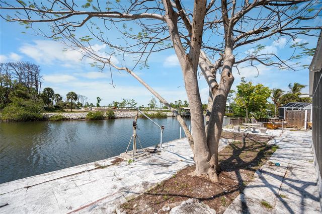 1030 DRURY LANE, Englewood, FL 34224