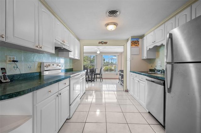 1030 DRURY LANE, Englewood, FL 34224