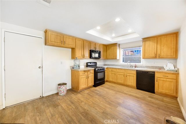 14001 Hillcrest, Fontana, CA 92337