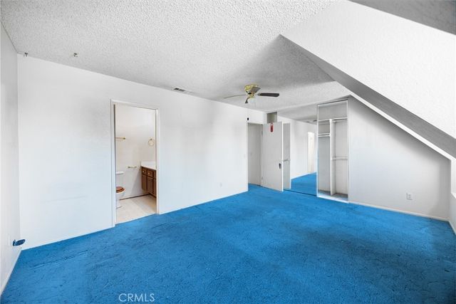 14001 Hillcrest, Fontana, CA 92337