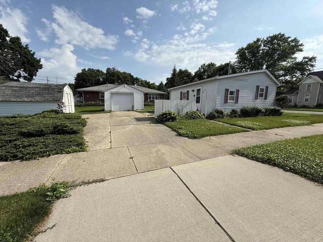 603 N Chatham Street, Janesville, WI 53548