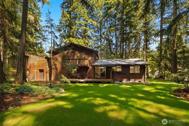 8517 48th Court NE, Olympia, WA 98516