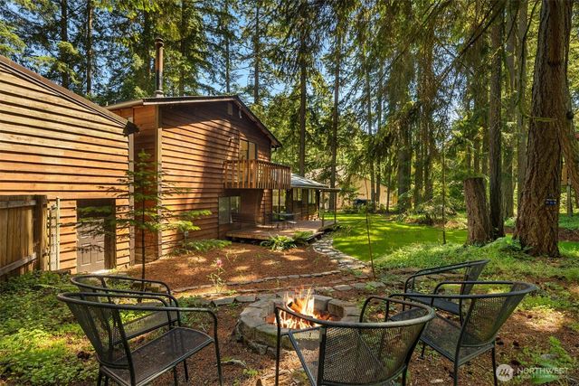8517 48th Court NE, Olympia, WA 98516