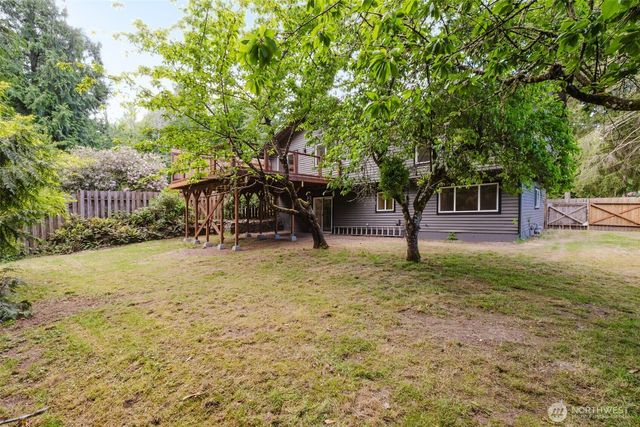 3827 Roosevelt Street NE, Bremerton, WA 98311