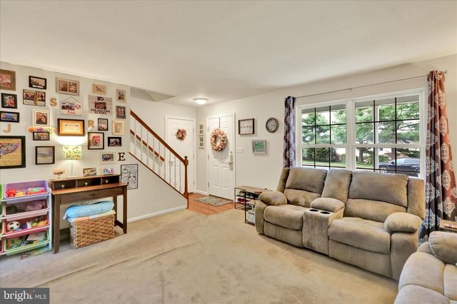 1016 GEORGETOWN DR, Reading, PA 19605