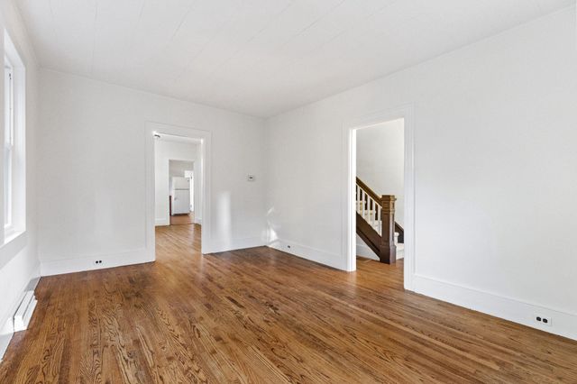 3 WILLOW ST, Princeton, NJ 08542