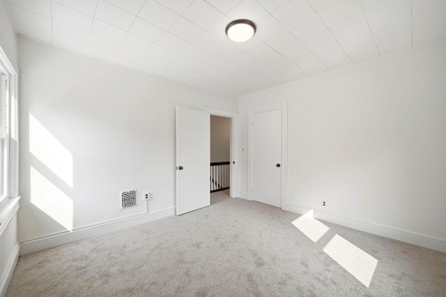 3 WILLOW ST, Princeton, NJ 08542