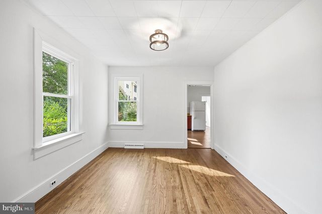 3 WILLOW ST, Princeton, NJ 08542
