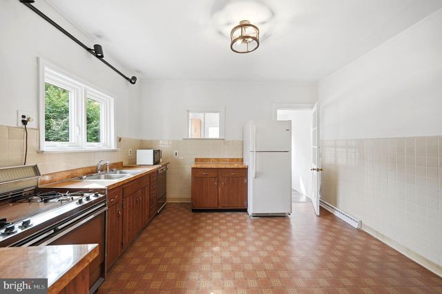 3 WILLOW ST, Princeton, NJ 08542