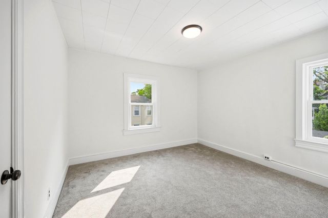 3 WILLOW ST, Princeton, NJ 08542