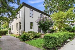 3 WILLOW ST, Princeton, NJ 08542