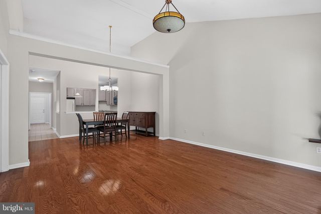 45 DRESNER CIR, Upper Chichester, PA 19061