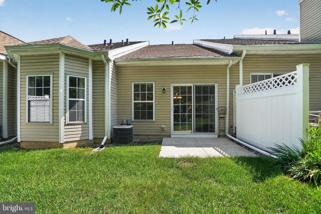 45 DRESNER CIR, Upper Chichester, PA 19061