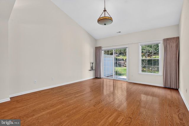 45 DRESNER CIR, Upper Chichester, PA 19061