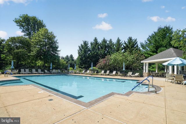 45 DRESNER CIR, Upper Chichester, PA 19061