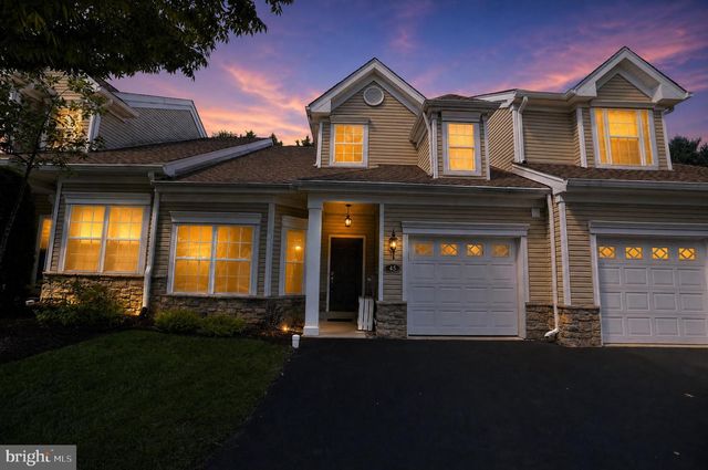 45 DRESNER CIR, Upper Chichester, PA 19061