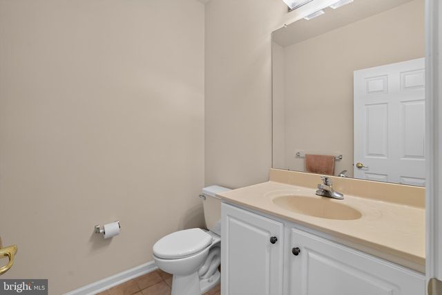 45 DRESNER CIR, Upper Chichester, PA 19061