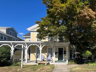 131 Montowese Street B, Branford, CT 06405