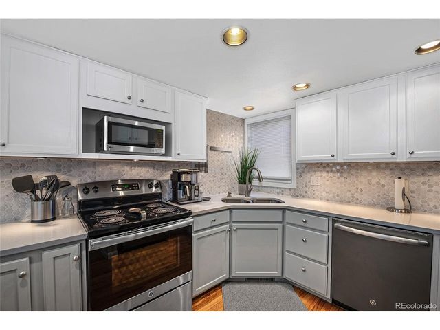 2881 Springdale Ln, Boulder, CO 80303