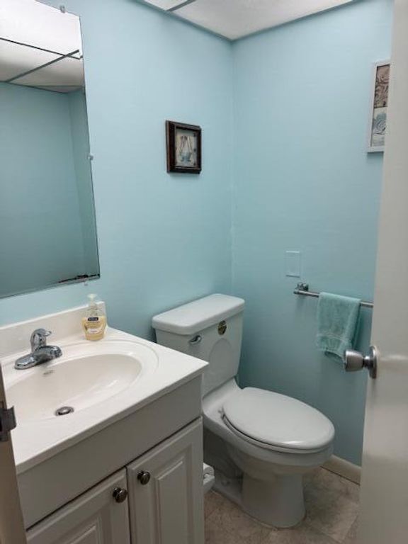 Image 11 of property listing at 447 Brittany J 447, Delray Beach, FL 33446