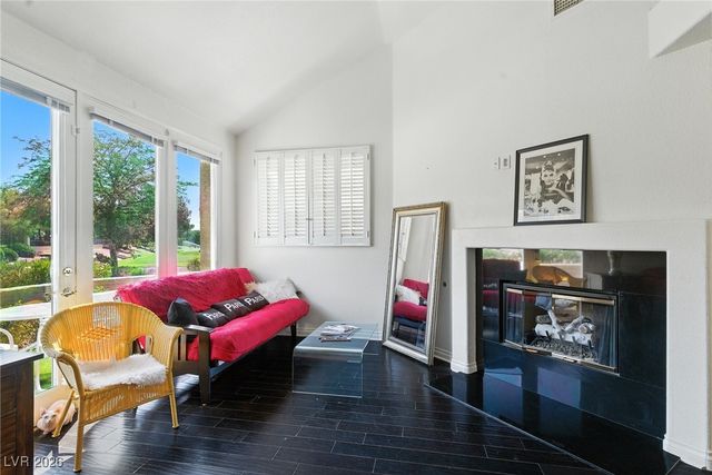 7988 Harbour Towne Avenue, Las Vegas, NV 89113